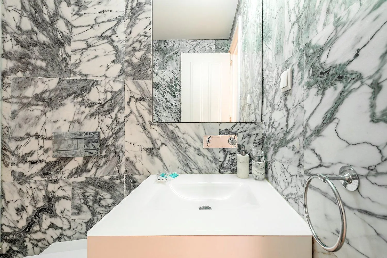 Apartment Guestready - S. Bento Bright Home Lisbon