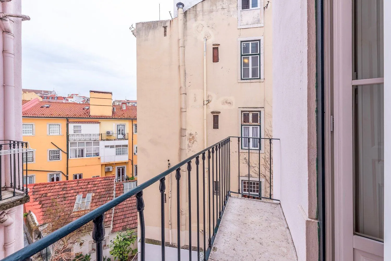 Apartment Guestready - S. Bento Bright Home Lisbon